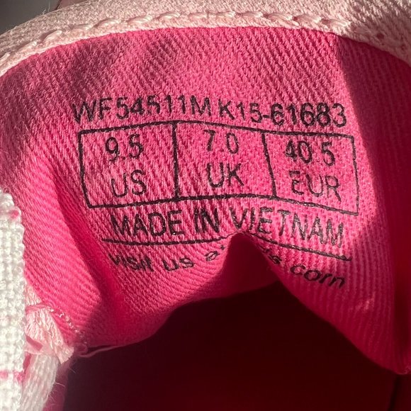 Keds Canvas Lace Ups in Baby Pink - Picture 7 of 8